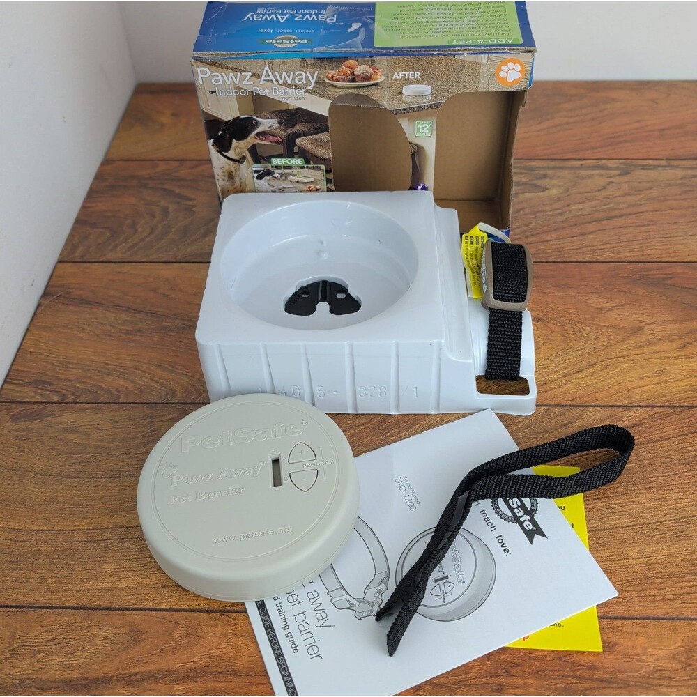 PetSafe Pawz Away Indoor Pet Barrier ZND-1200 Wireless Collar System READ